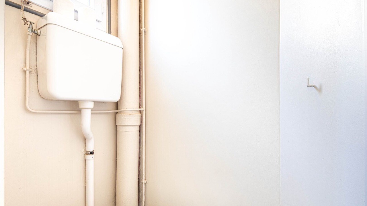 Photo of Bathroom in Saint-Fargeau