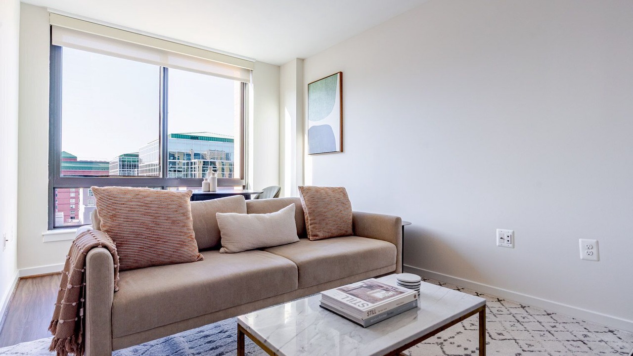 Photo of Livingroom in Ballston