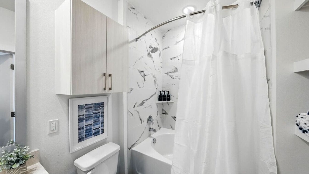 Photo of Bathroom in Brentwood