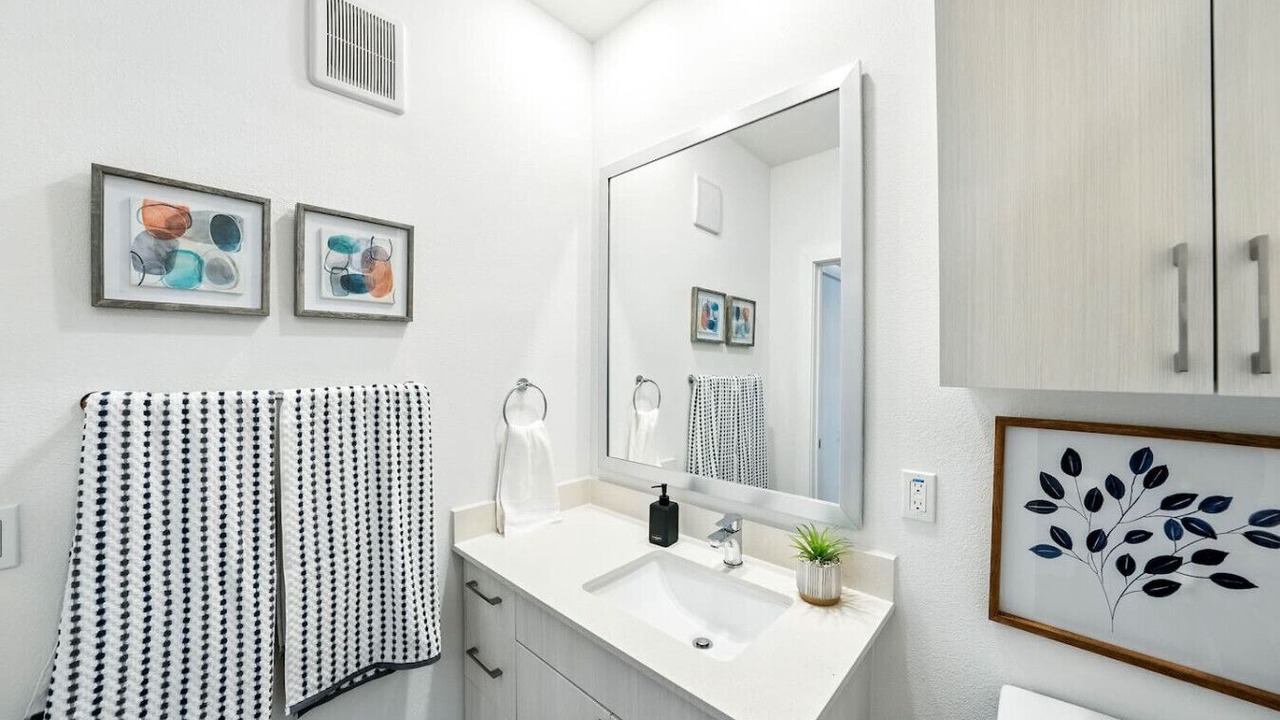 Photo of Bathroom in Brentwood