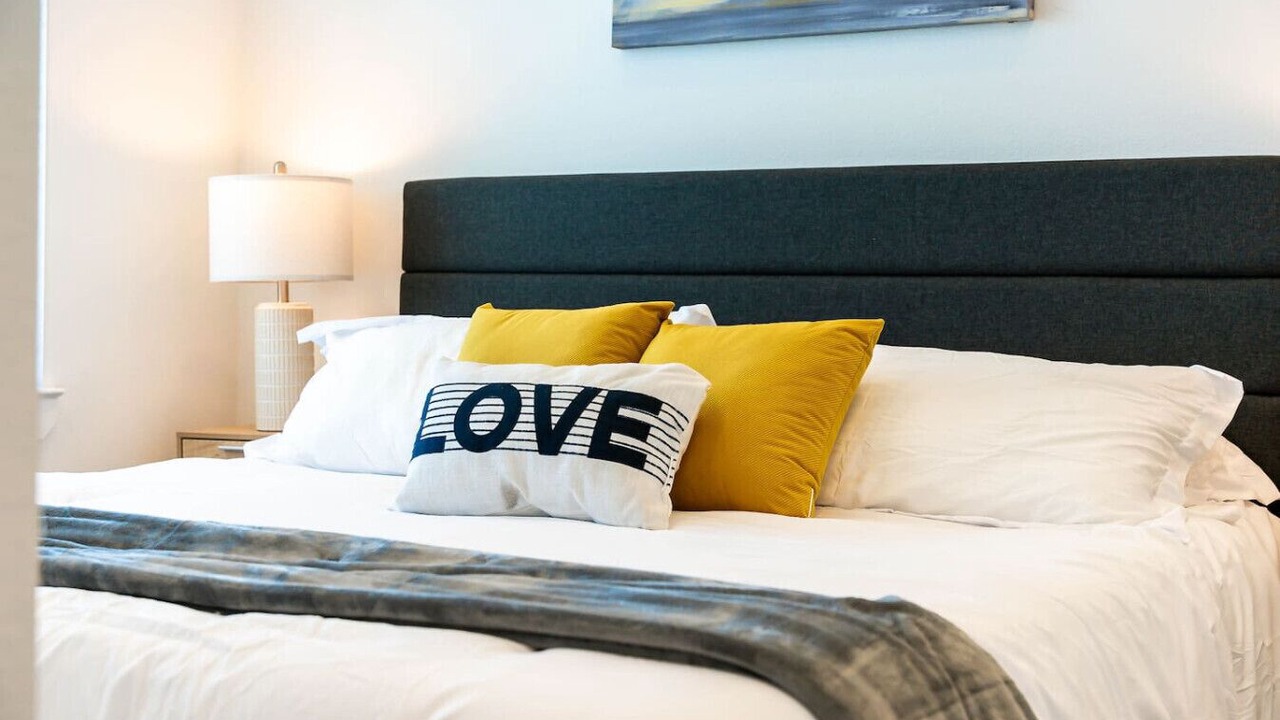 Photo of Bedroom in Brentwood