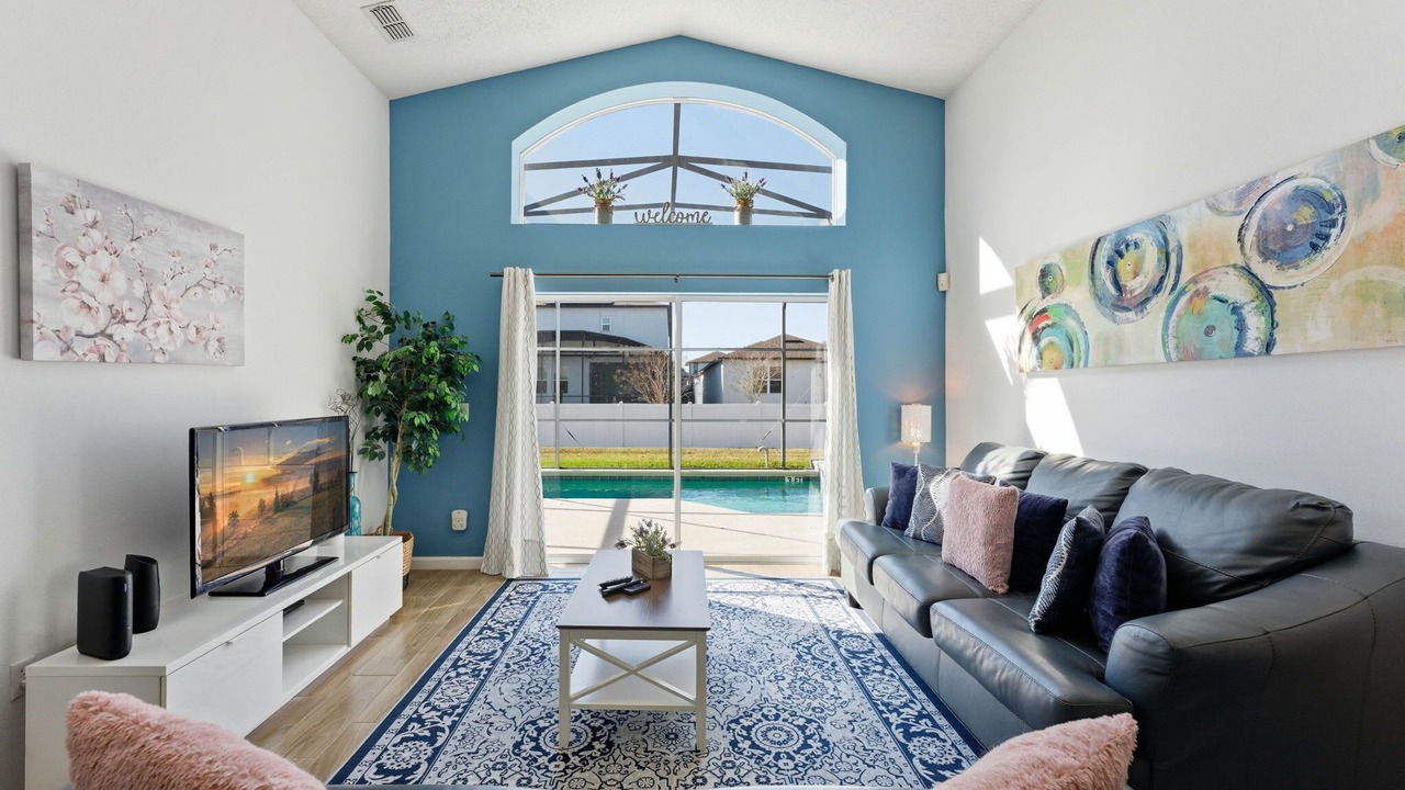 Photo of Bedroom in Seasons