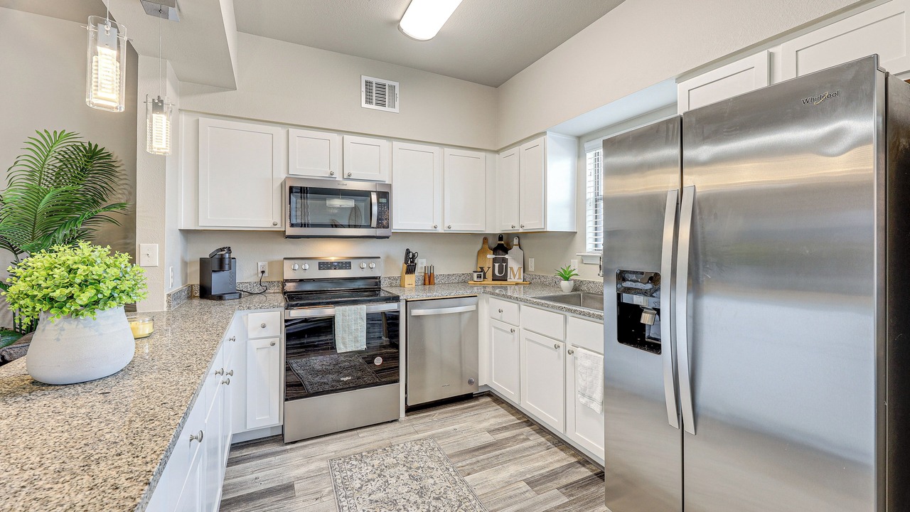 Photo of Kitchen in Eckhert Crossing