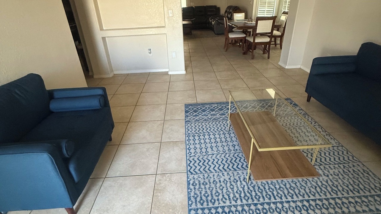 Photo of Livingroom in Biggs Field