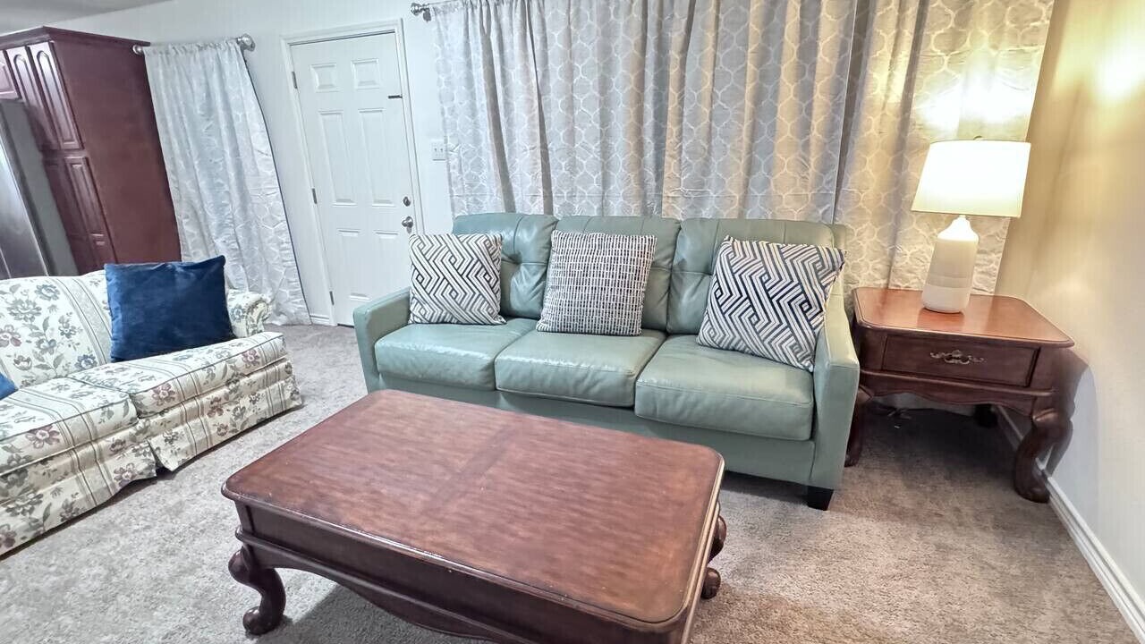 Photo of Livingroom in Port Arthur