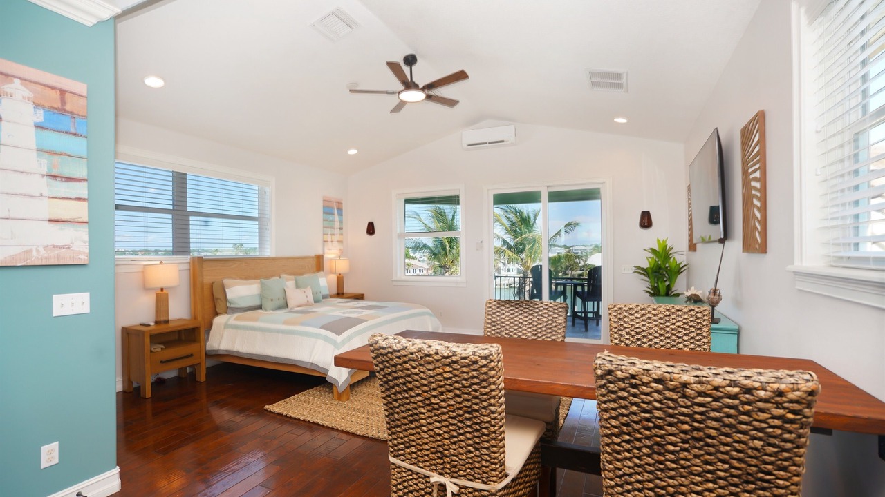 Photo of Bedroom in Indian Rocks Beach