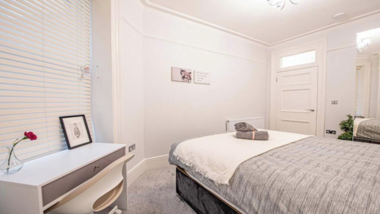 Photo of Bedroom in Haselbury