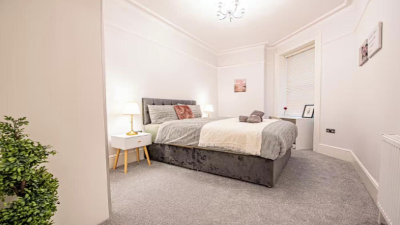 Photo of Bedroom in Haselbury