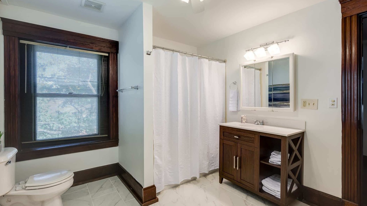 Photo of Bathroom in Highlands