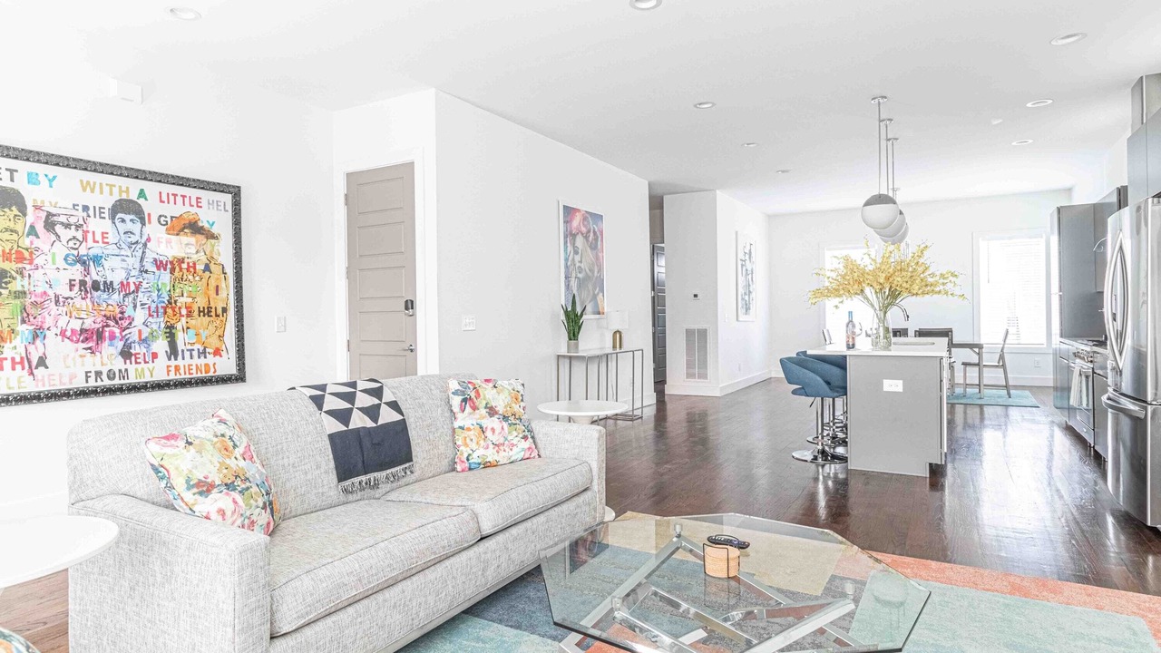 Photo of Livingroom in Berry Hill