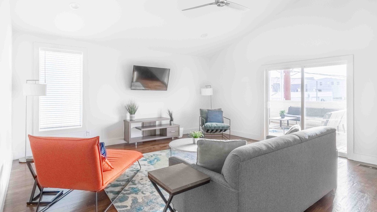 Photo of Livingroom in Berry Hill