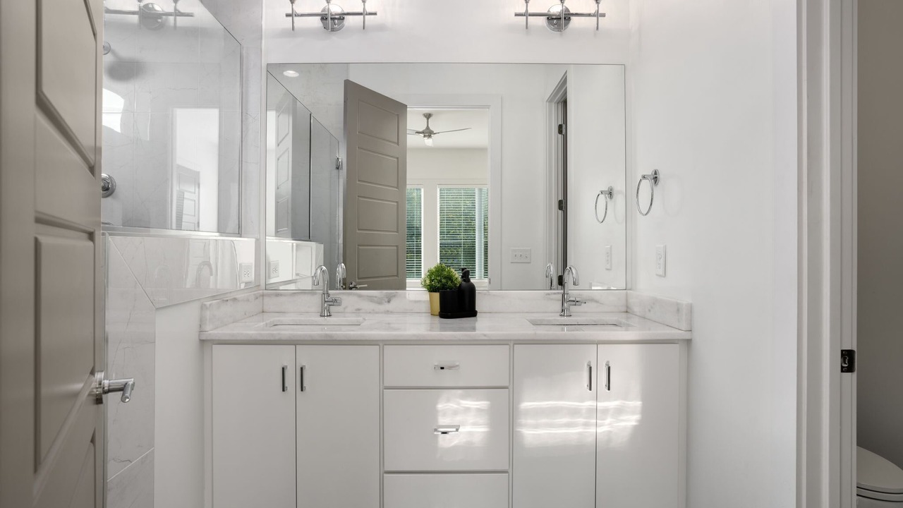 Photo of Bathroom in Berry Hill