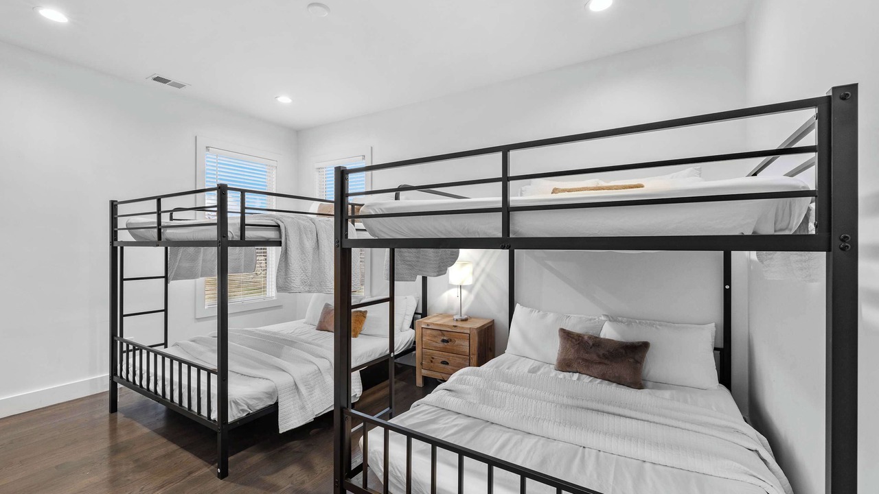 Photo of Bedroom in Berry Hill