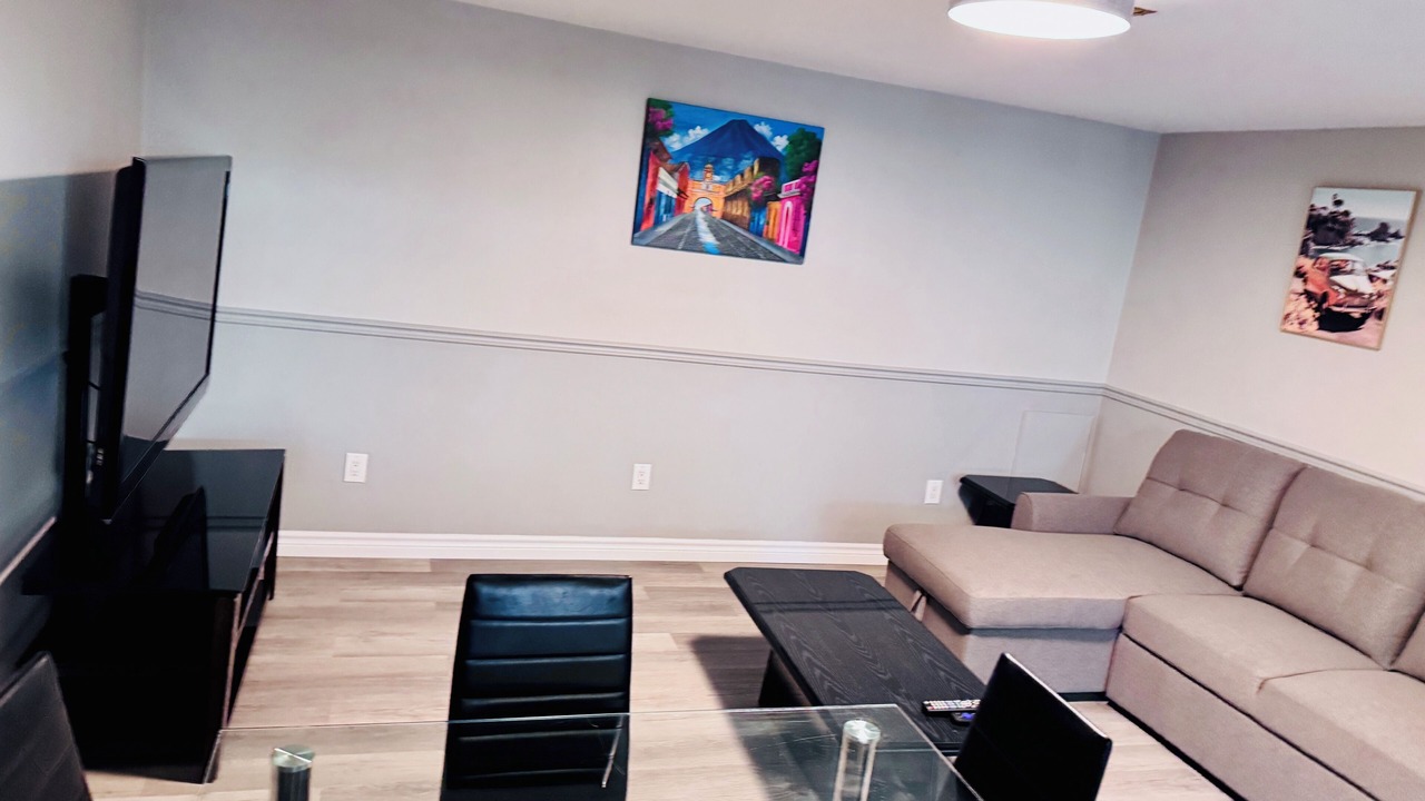 Photo of Livingroom in Plateau