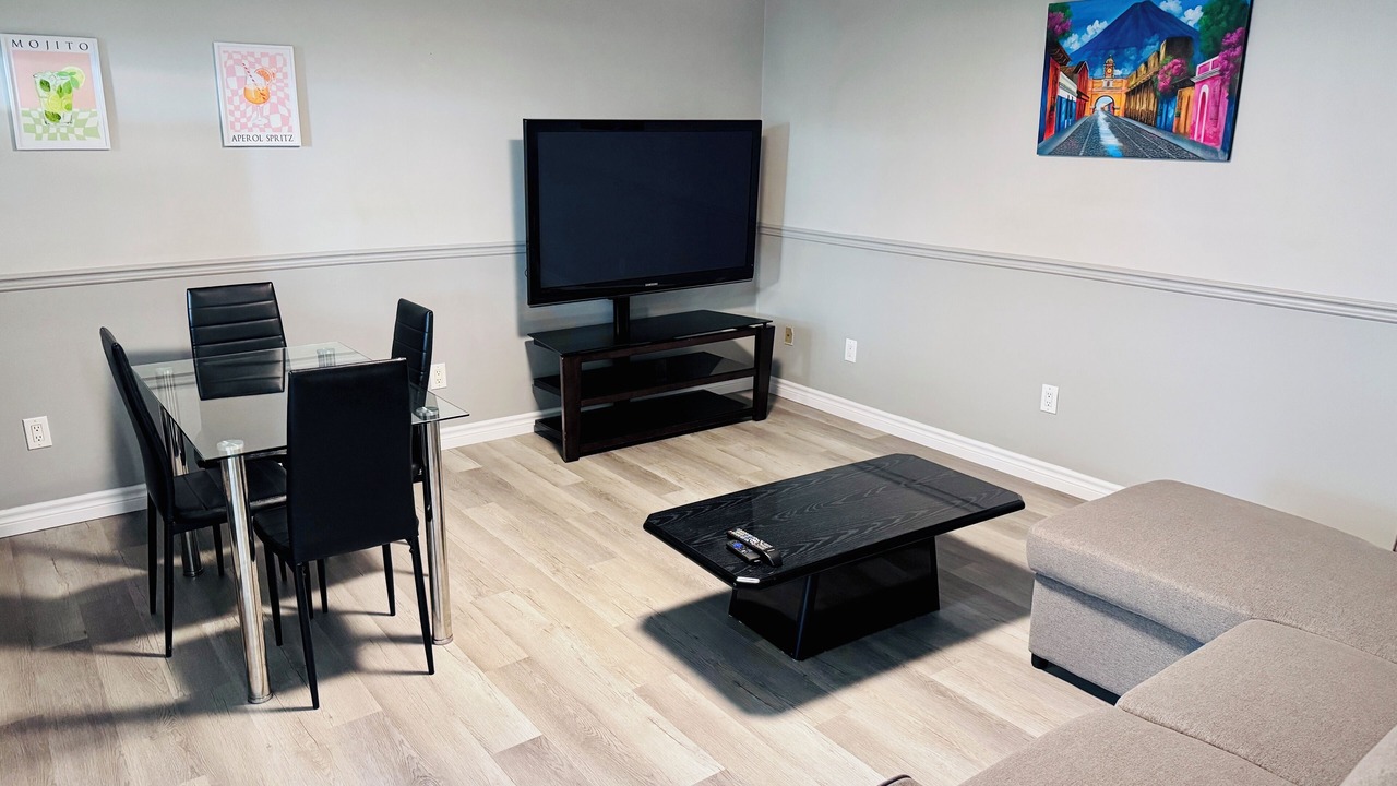 Photo of Livingroom in Plateau
