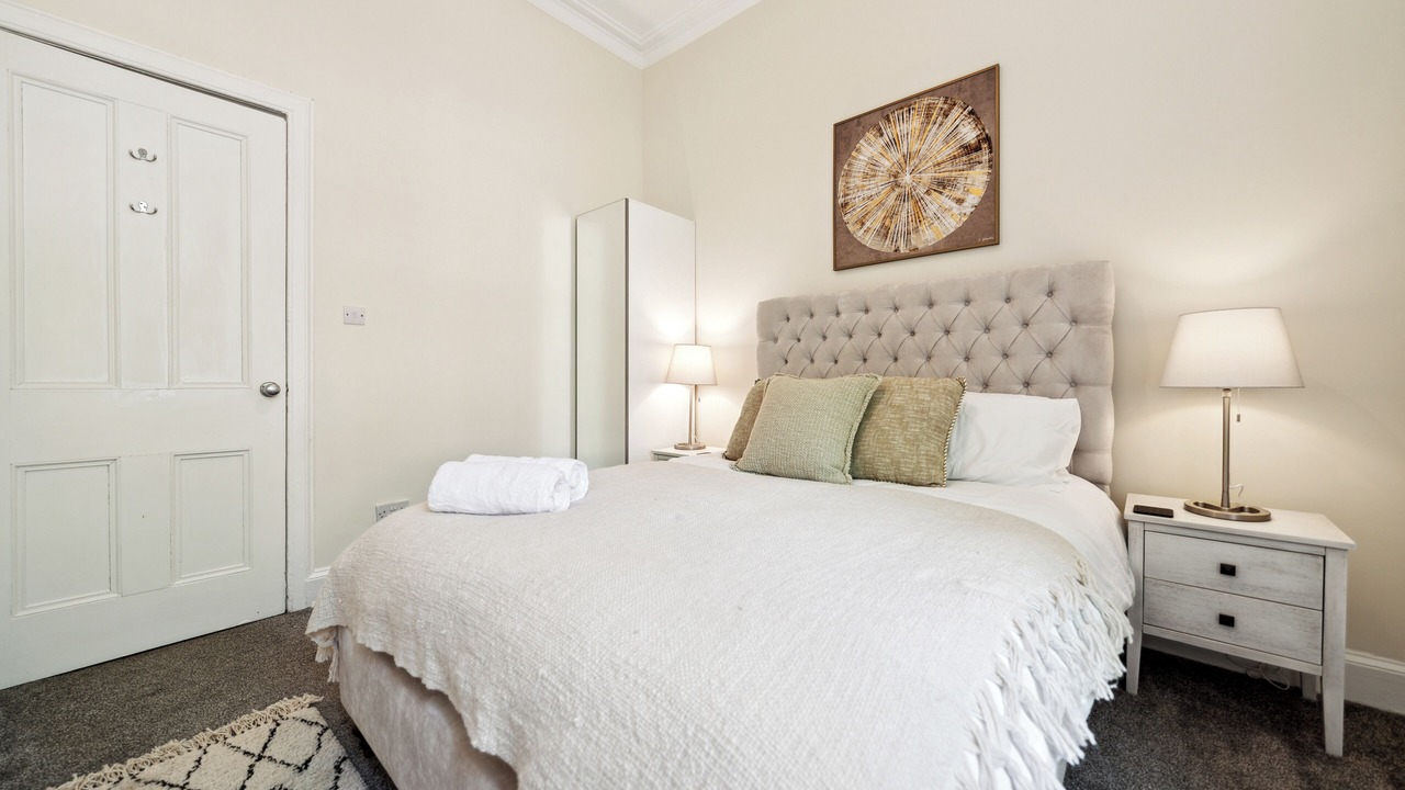 Photo of Bedroom in Finnieston