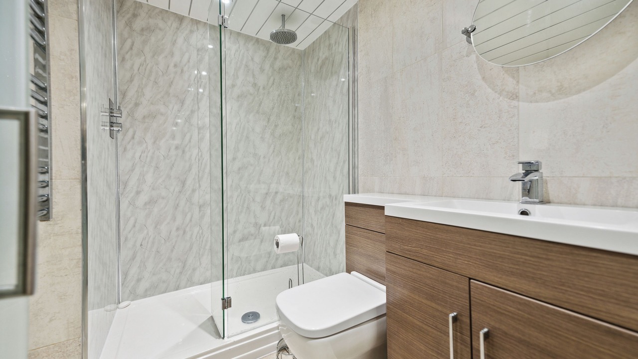 Photo of Bathroom in Finnieston