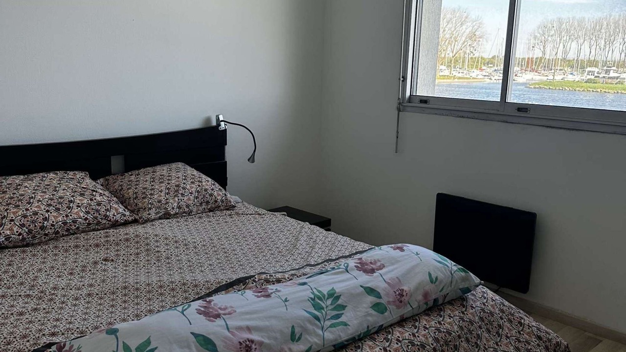 Photo of Bedroom in Ouistreham