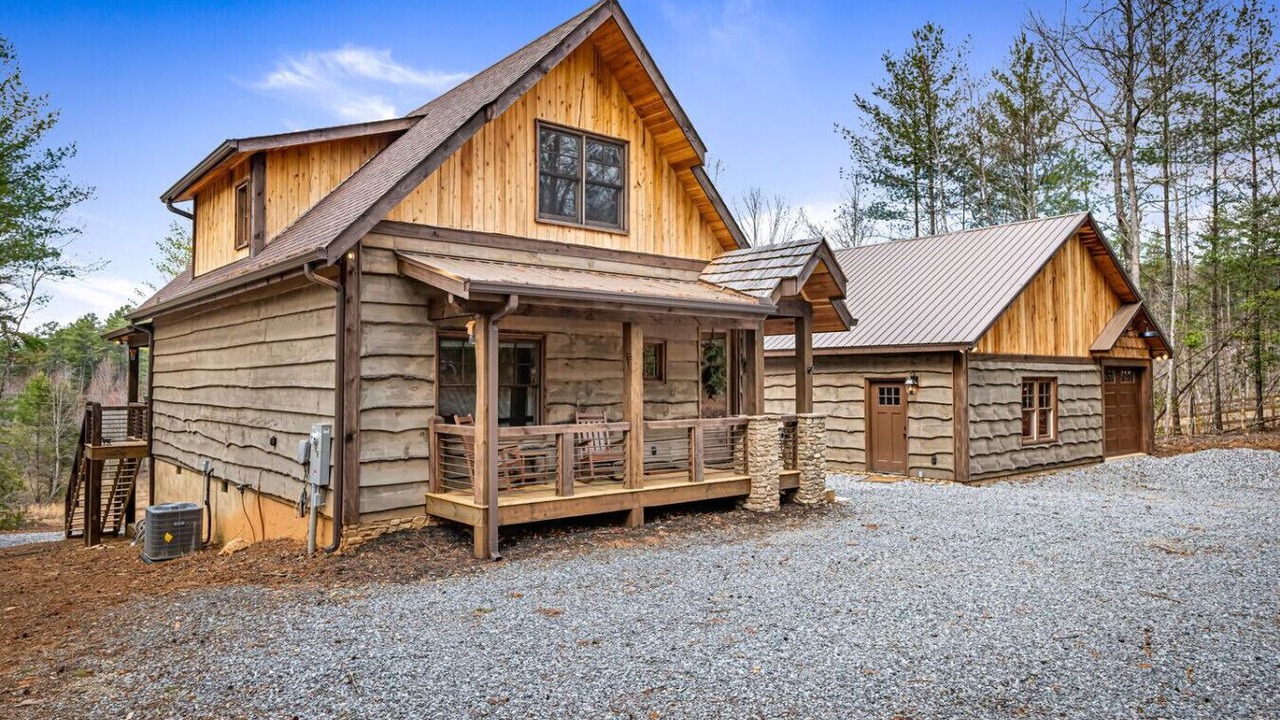 Photo of Bedroom in Cashes Valley