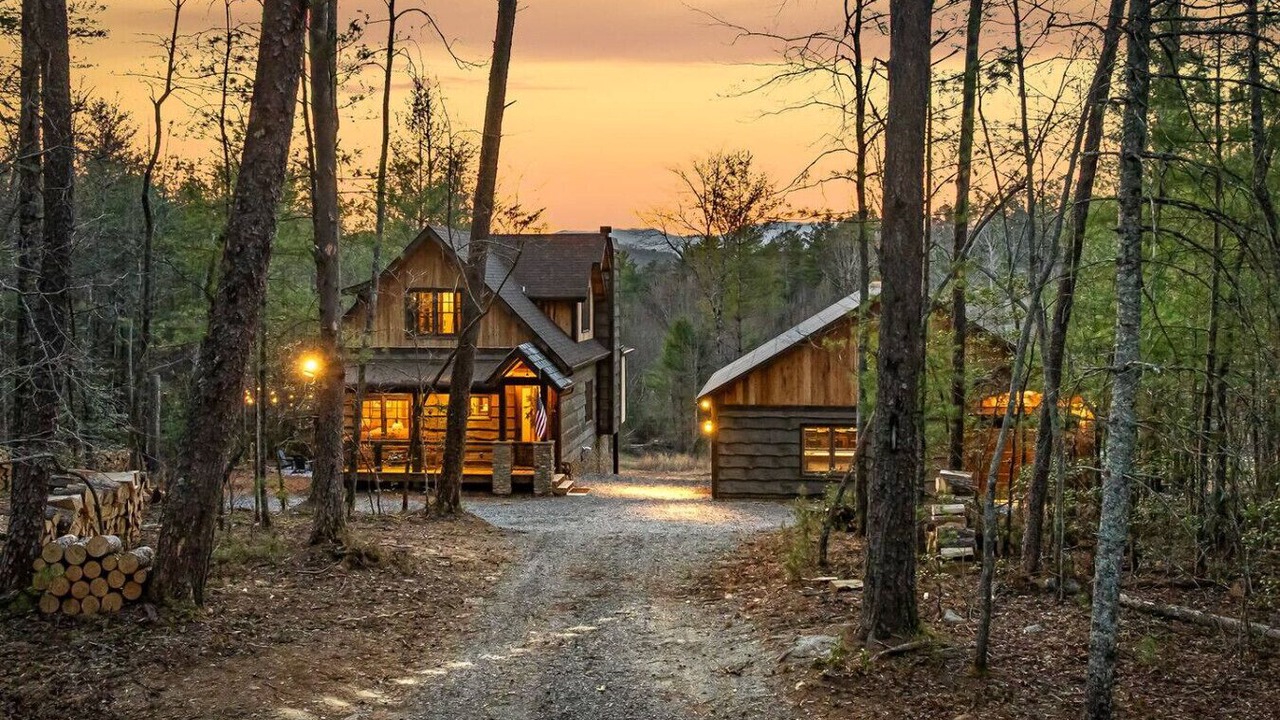 Photo of Bedroom in Cashes Valley