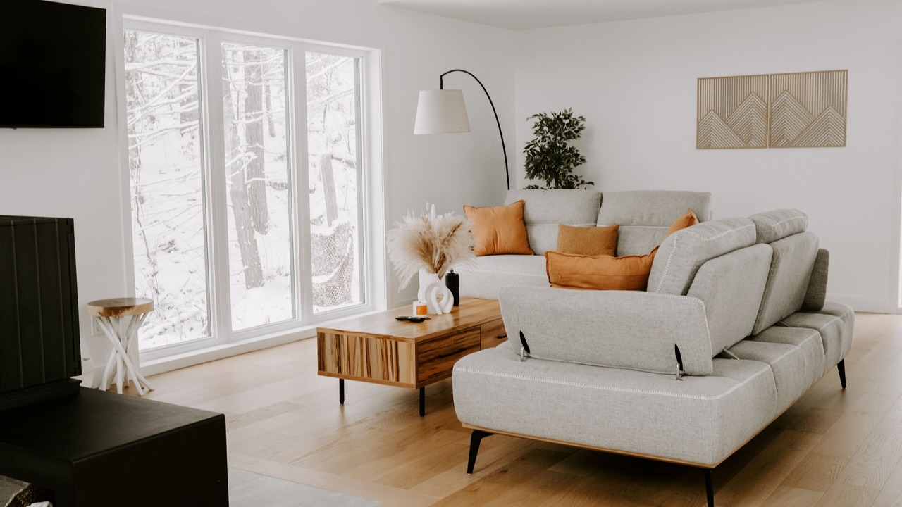 Photo of Livingroom in Saint-Aime-du-Lac-des-Iles