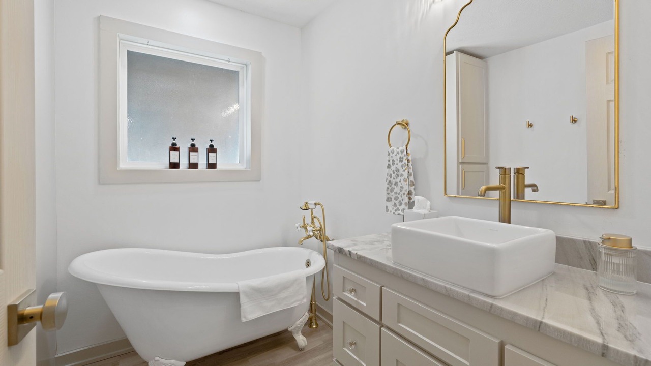 Photo of Bathroom in Prien