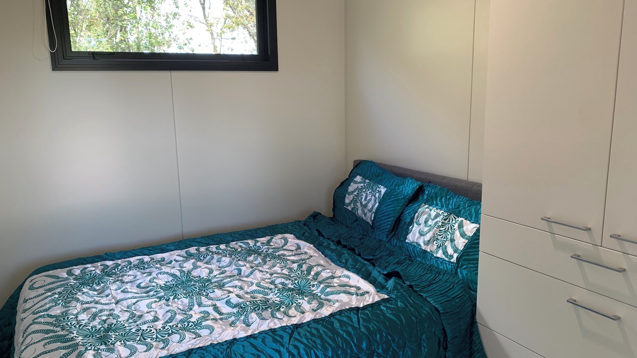 Photo of Bedroom in Edgecumbe