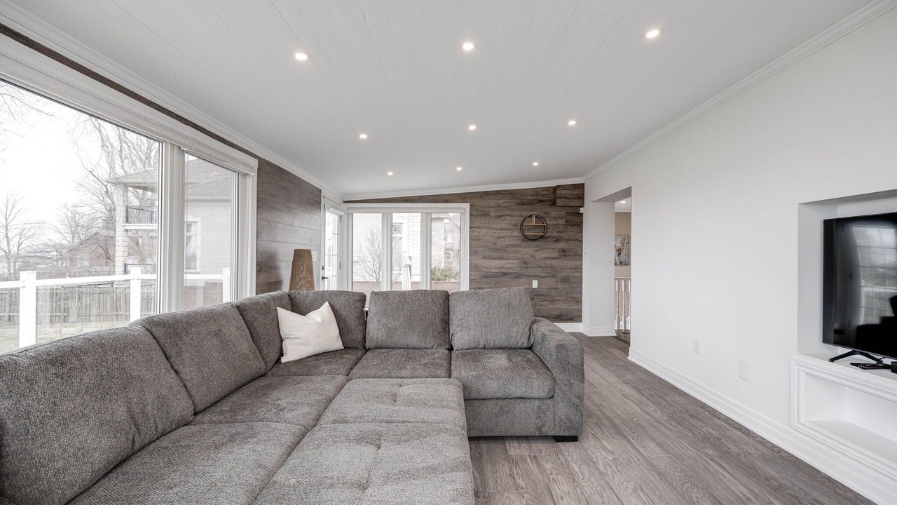 Photo of Livingroom in Winona