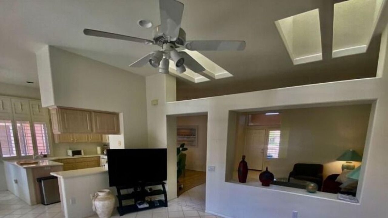 Photo of Livingroom in Desert Palms