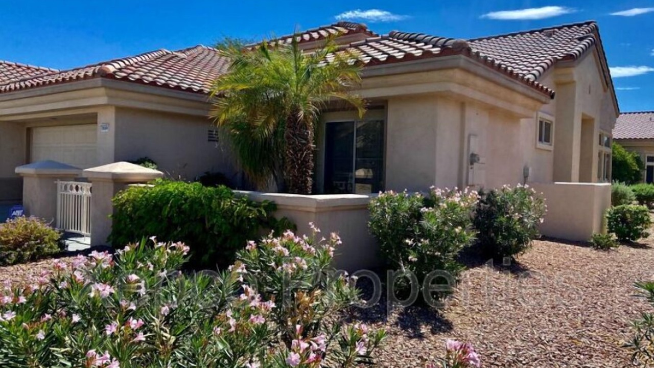 Photo of Outdoor in Desert Palms