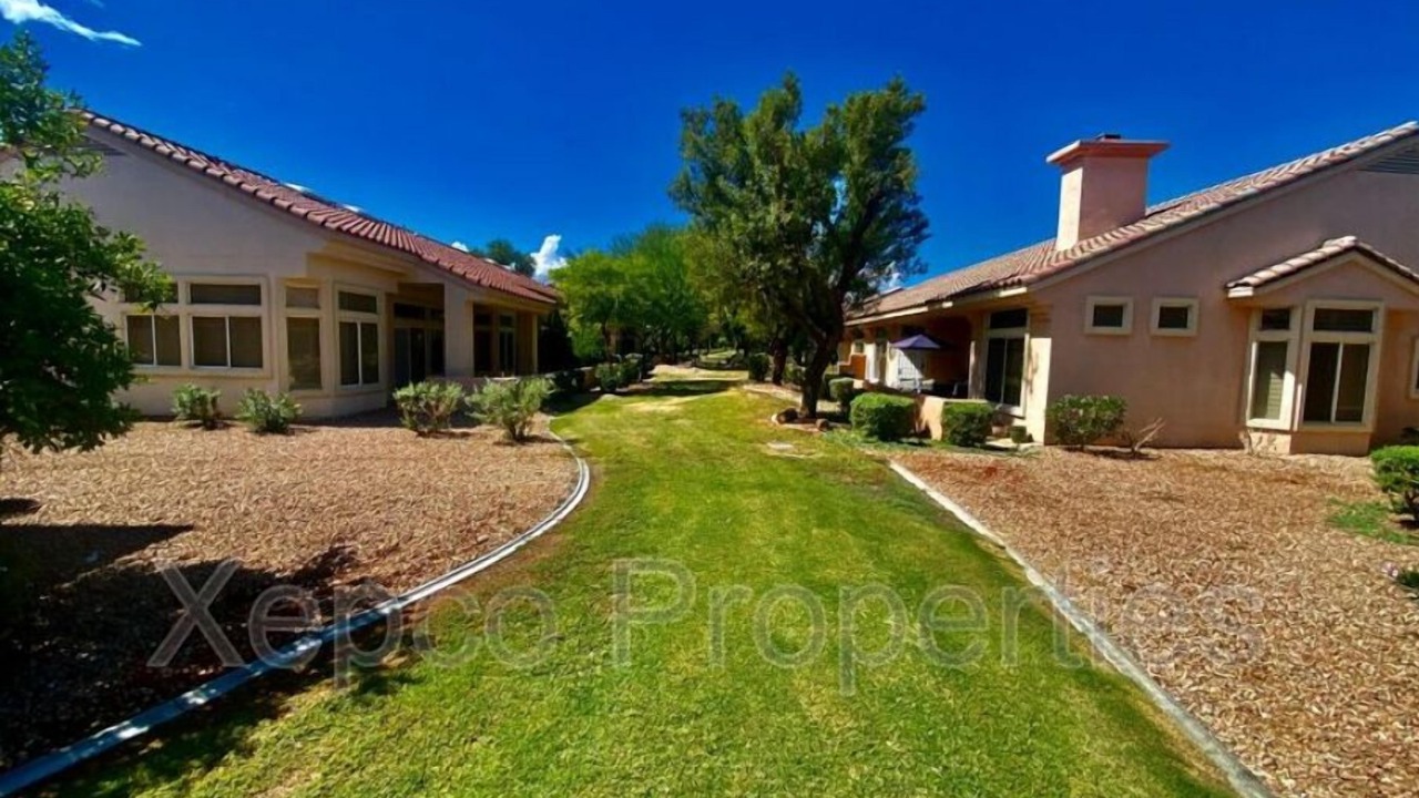 Photo of Outdoor in Desert Palms