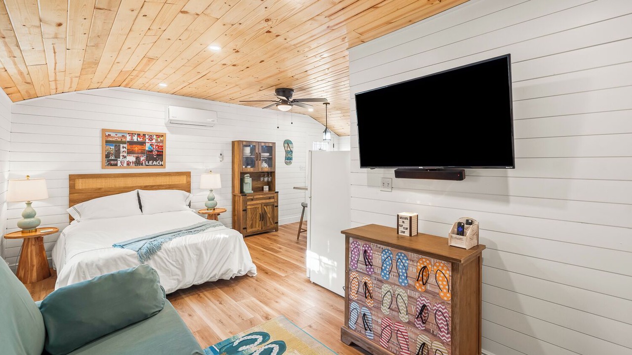 Photo of Bedroom in Tech Terrace