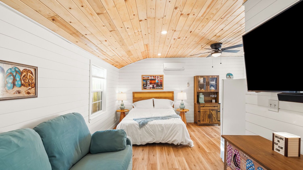 Photo of Bedroom in Tech Terrace
