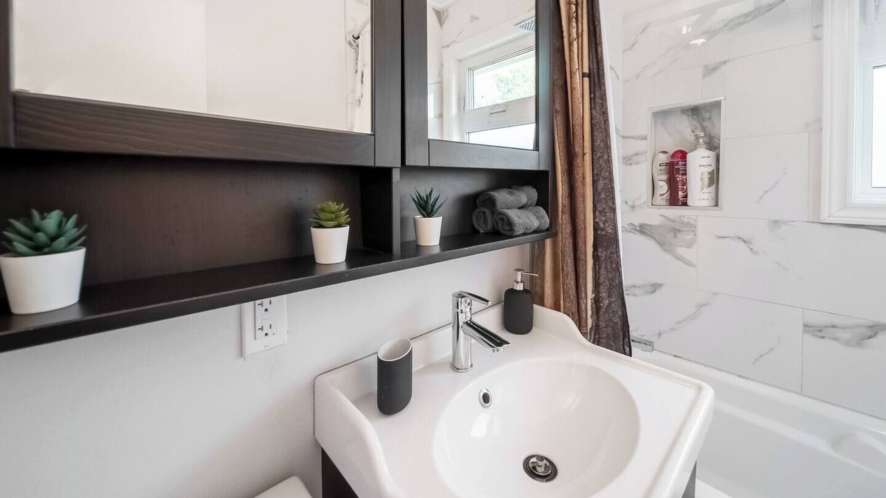 Photo of Bathroom in St. James