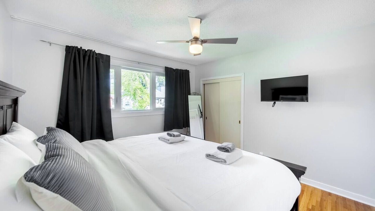 Photo of Bedroom in St. James