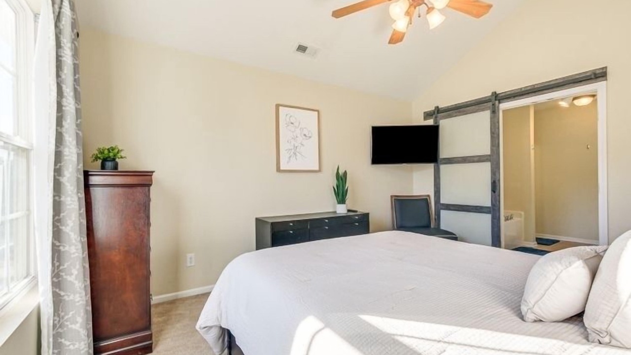 Photo of Bedroom in Morrisville