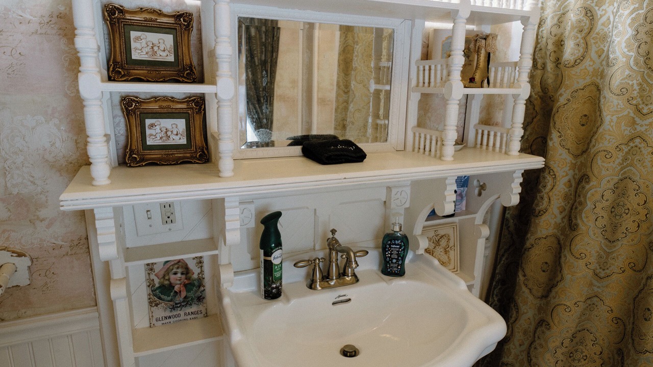 Photo of Bathroom in Franklin Springs