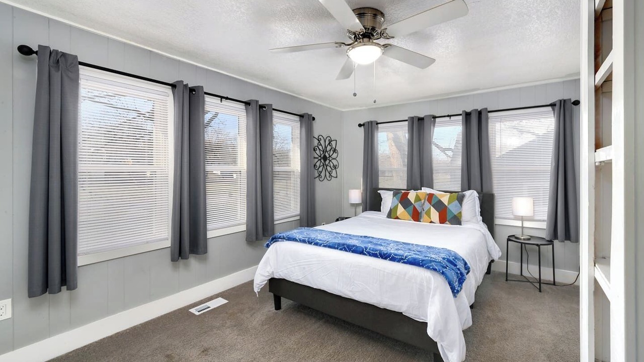 Photo of Bedroom in Sugar Creek