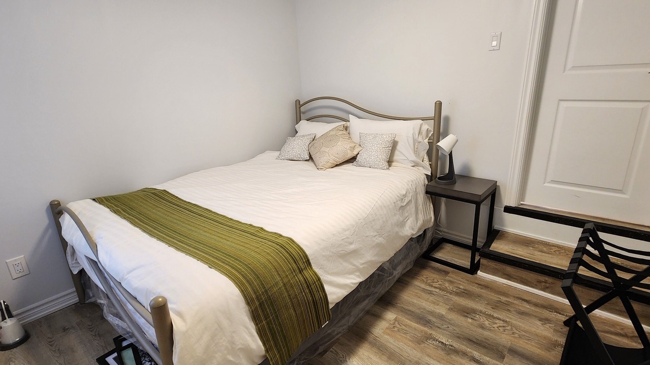 Photo of Bedroom in Springwater