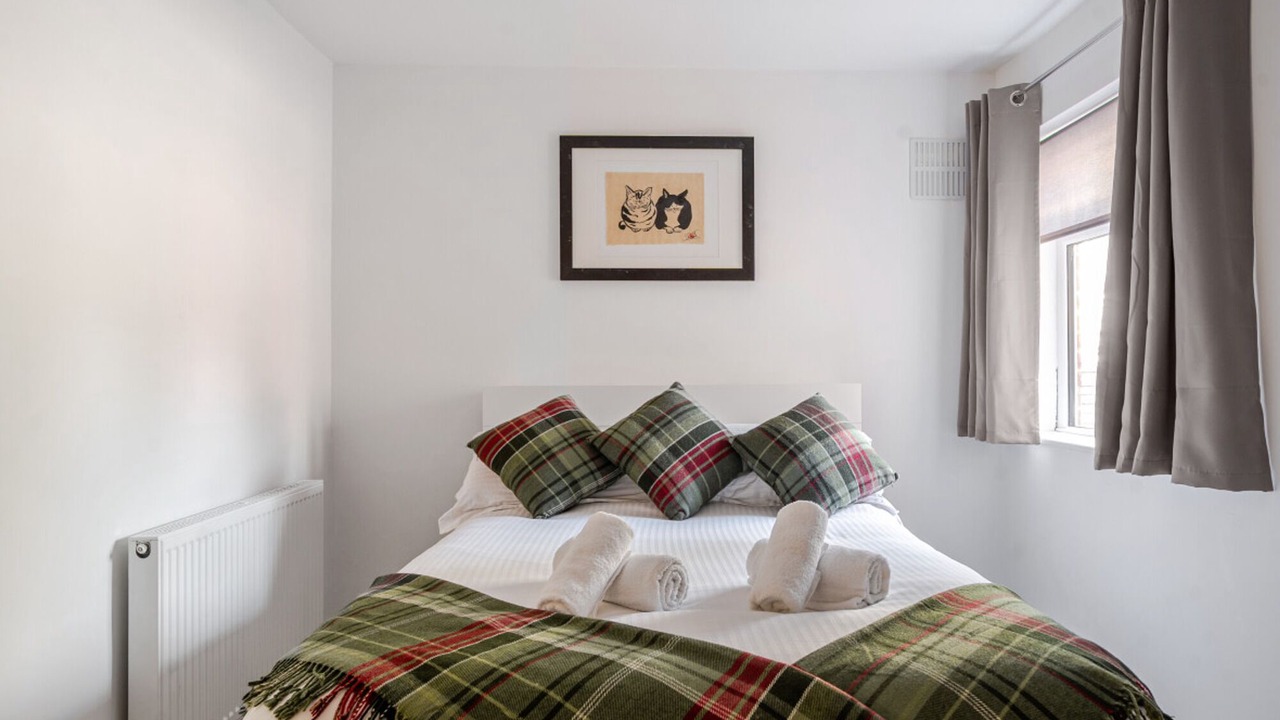 Photo of Bedroom in Guildford