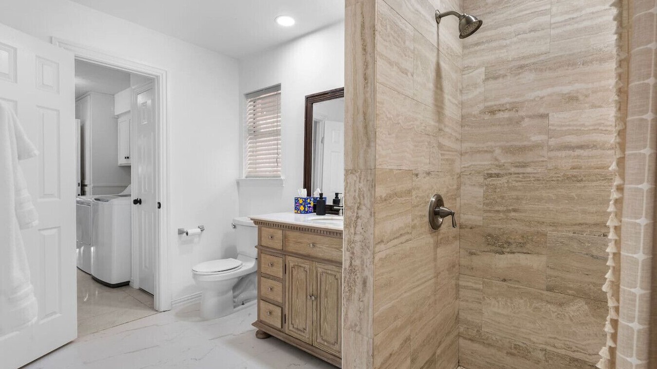 Photo of Bathroom in Lake Highlands