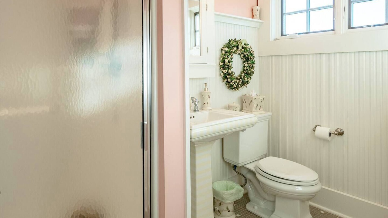 Photo of Bathroom in Greencastle