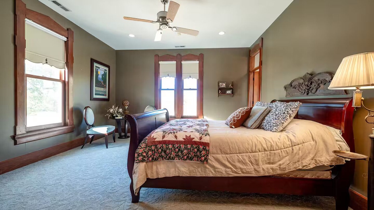 Photo of Bedroom in Greencastle