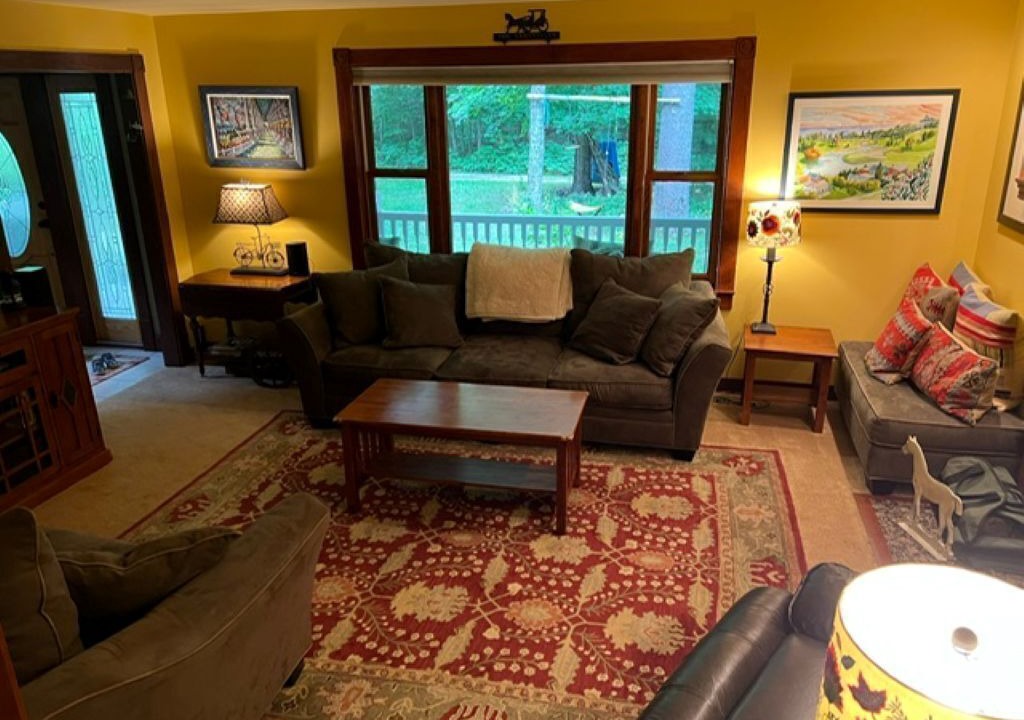 Photo of Livingroom in Mackinac Island