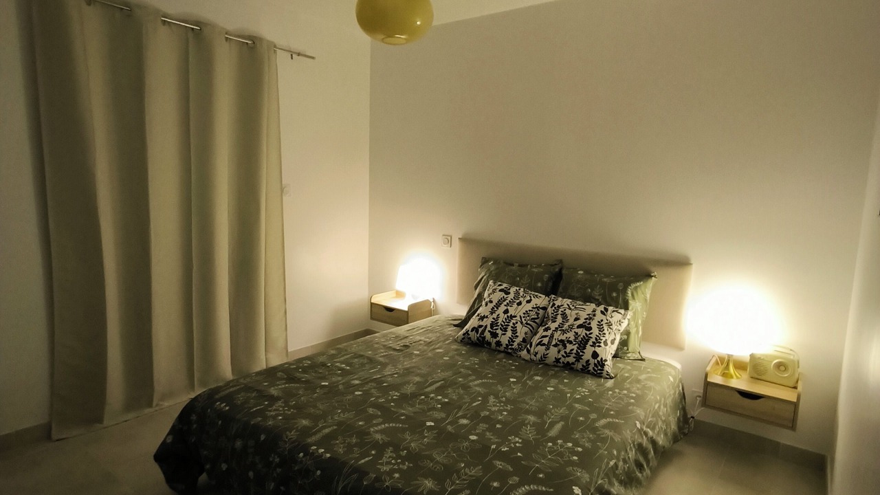 Photo of Bedroom in Saint-Marcel-de-Careiret