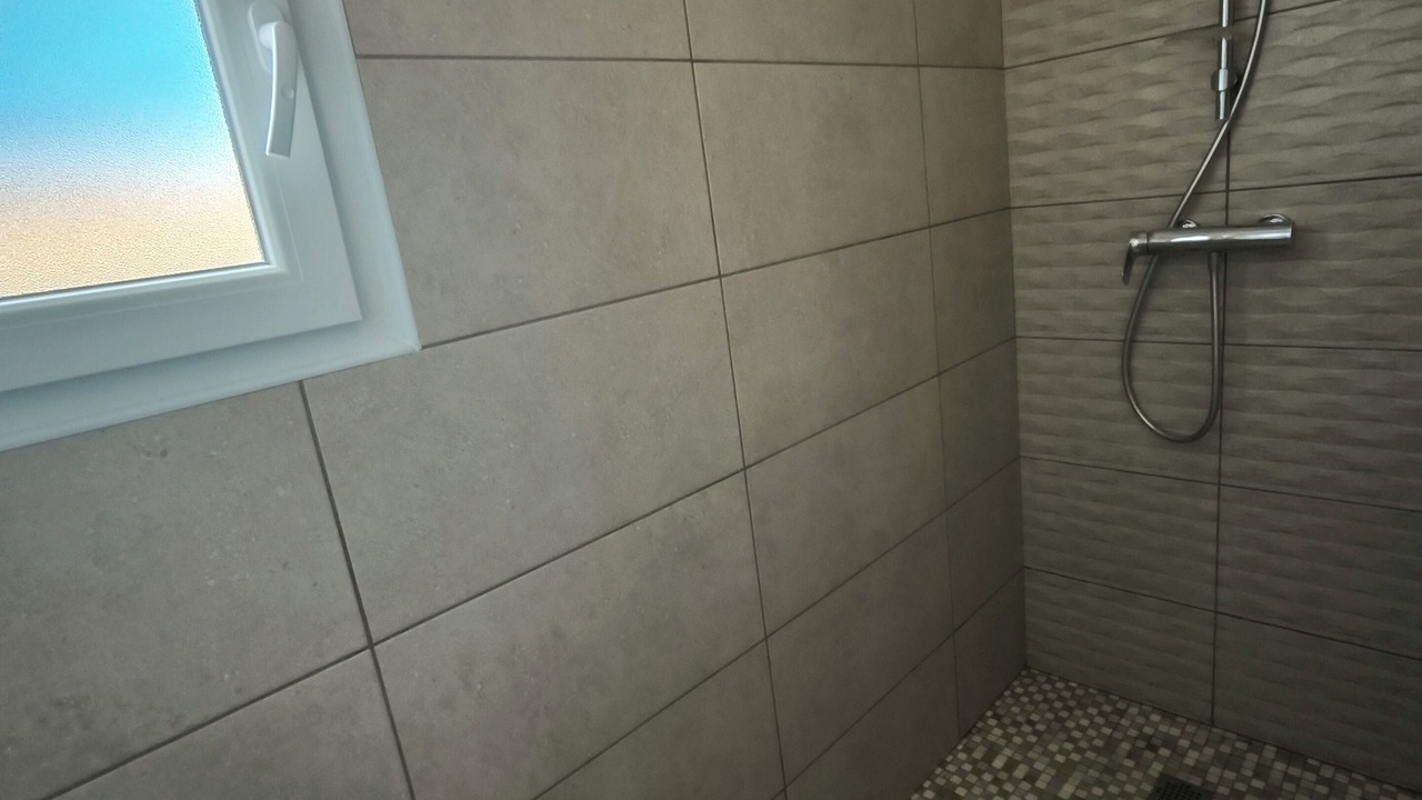 Photo of Bathroom in Saint-Marcel-de-Careiret