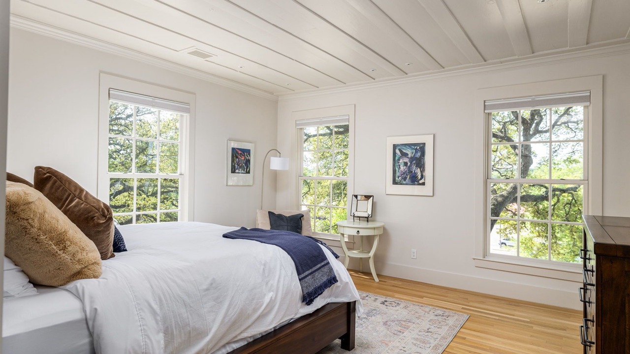 Photo of Bedroom in Salado