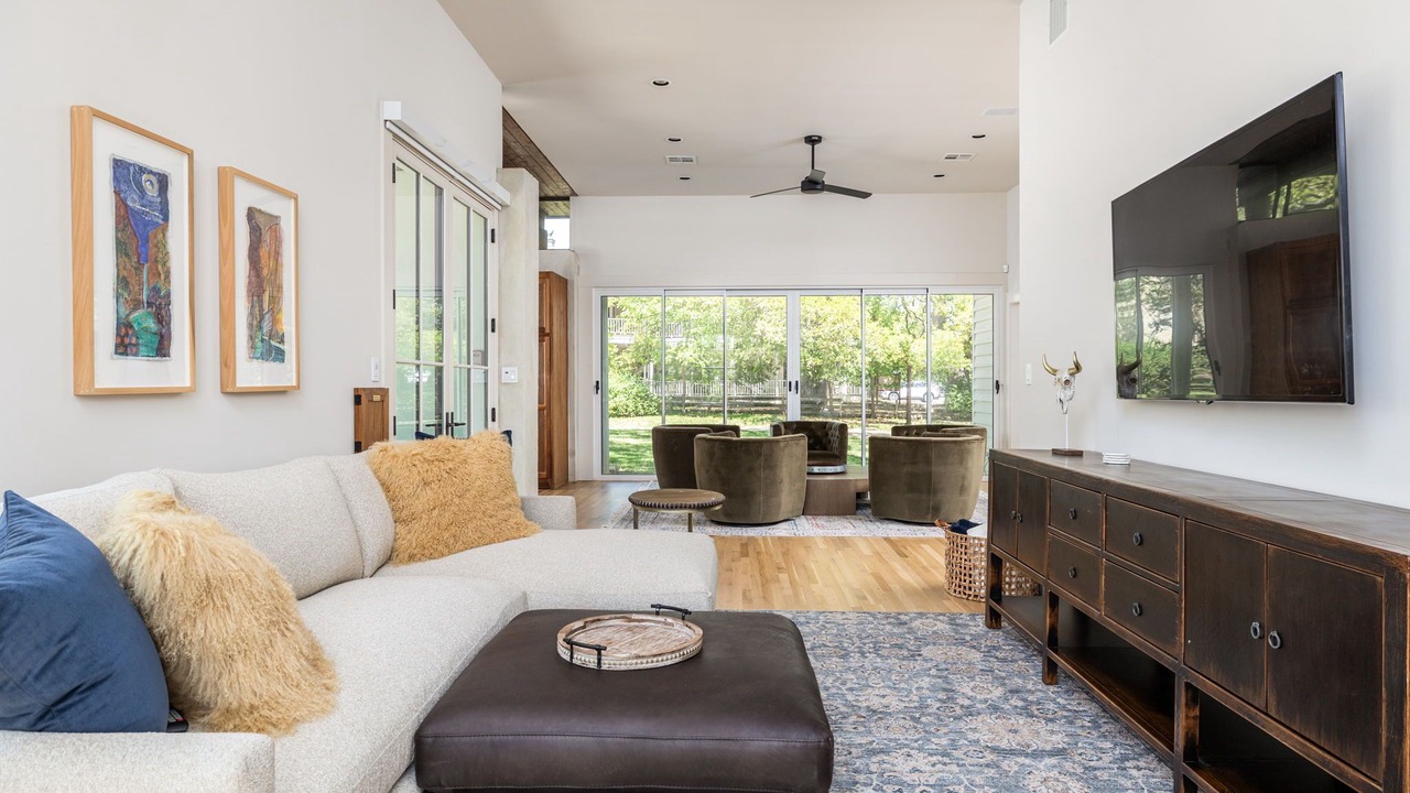 Photo of Livingroom in Salado