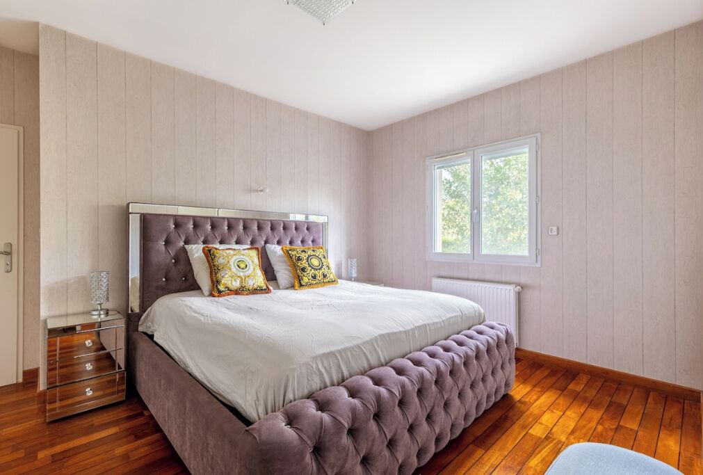 Photo of Bedroom in Gradignan