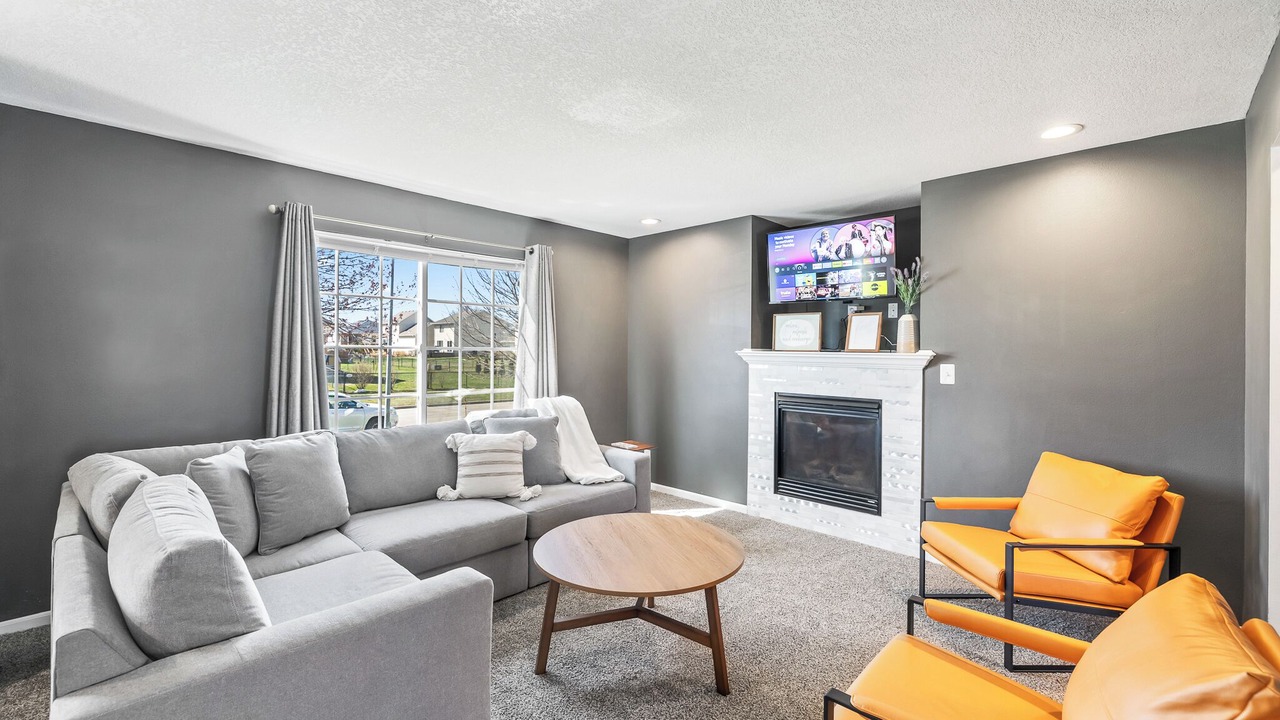 Photo of Livingroom in Waukee